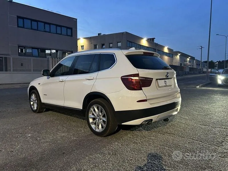 BMW X3 2012 photo 4