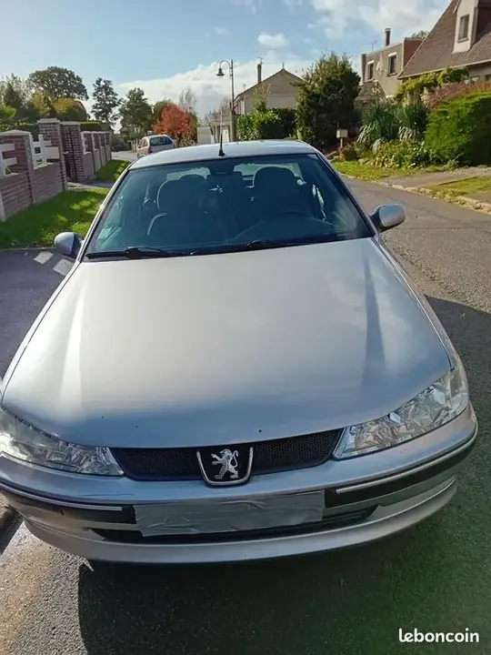 Peugeot 406