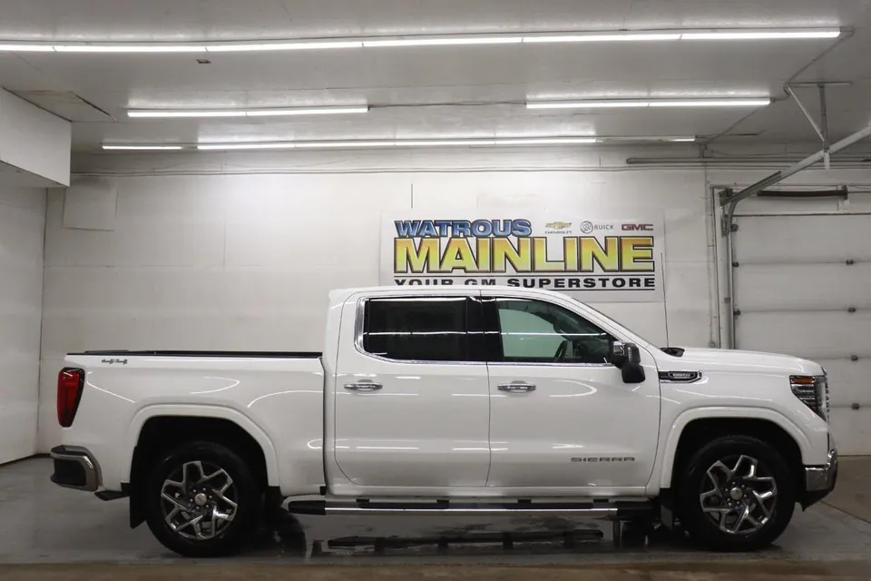 GMC Sierra 1500 2026 photo 2