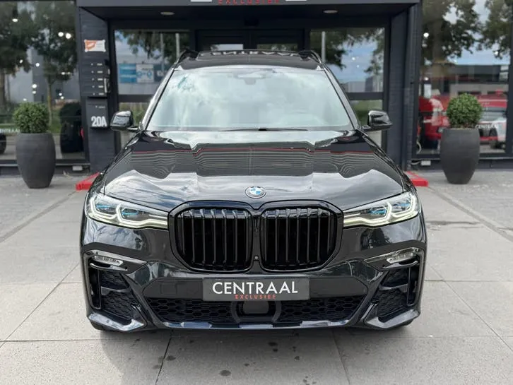 BMW X7 2019 photo 2