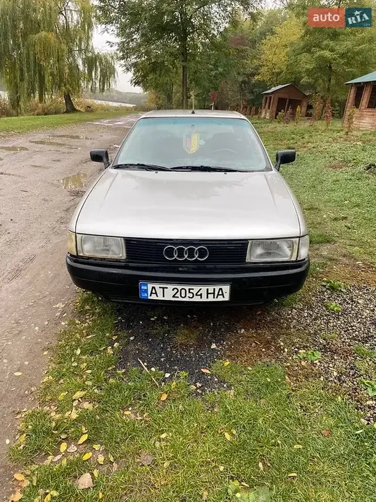 Audi 80