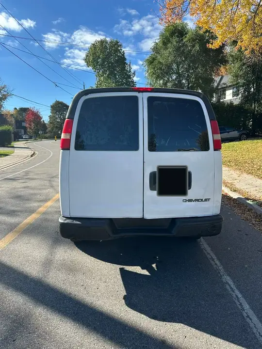 Chevrolet Express 2008 photo 2