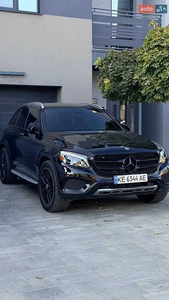 Mercedes-Benz Glc-Class