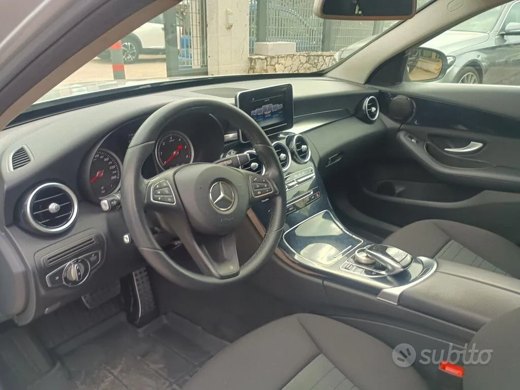 Mercedes-Benz C 200 D 2015 photo 4