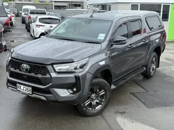 Toyota Hilux 2025 photo 4