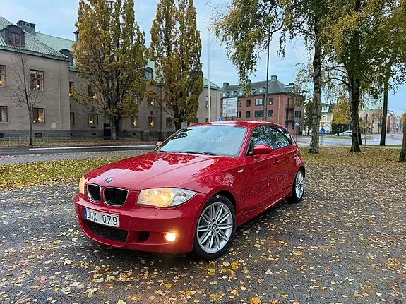 BMW 118D 2009 photo 3