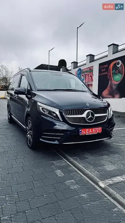 Mercedes-Benz V-Class