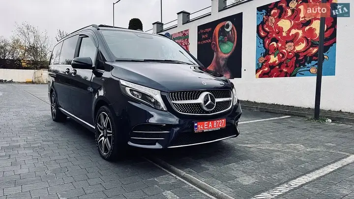 Mercedes-Benz V-Class 2021 photo 4
