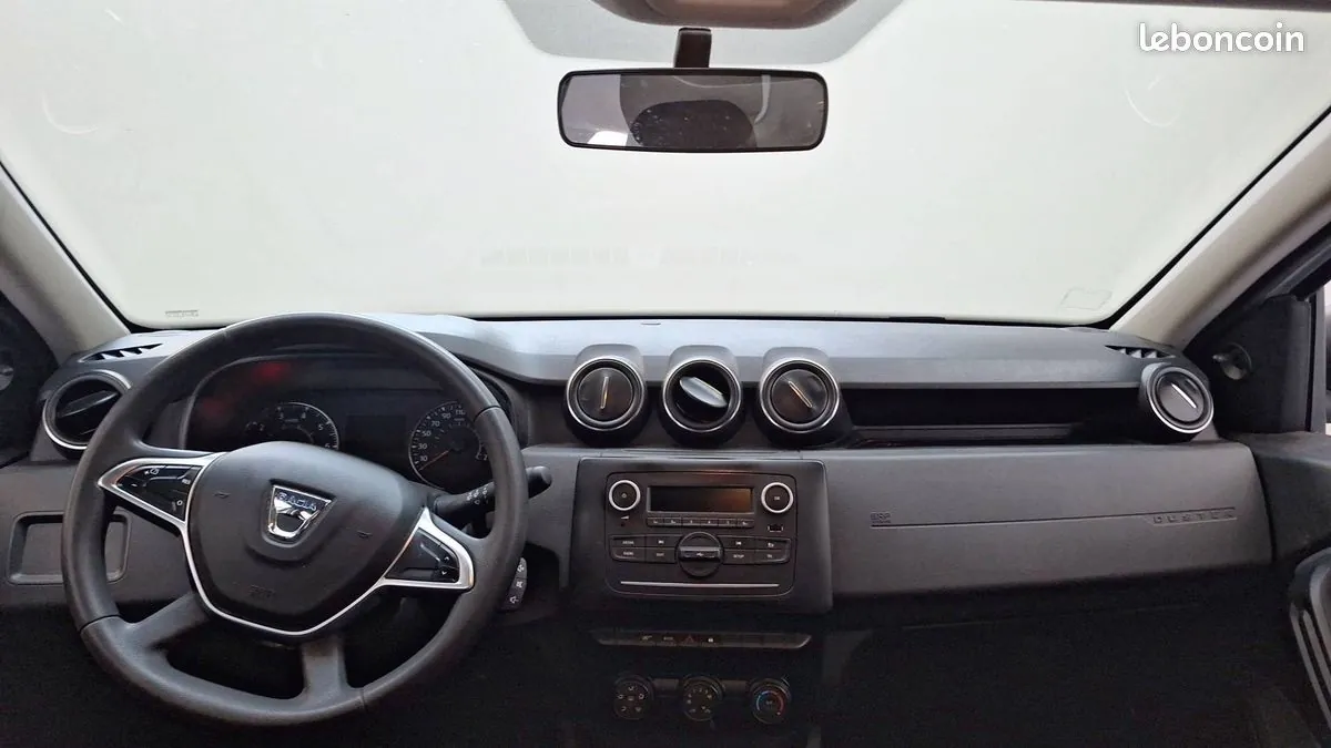 Dacia Duster 2021 photo 3