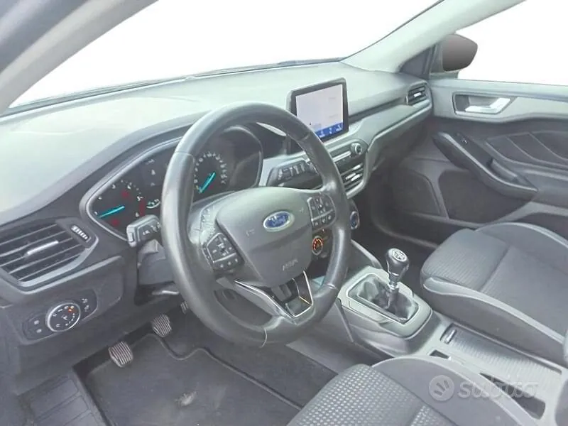 Ford Focus 2022 photo 5