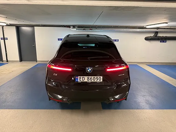BMW Ix 2022 photo 4