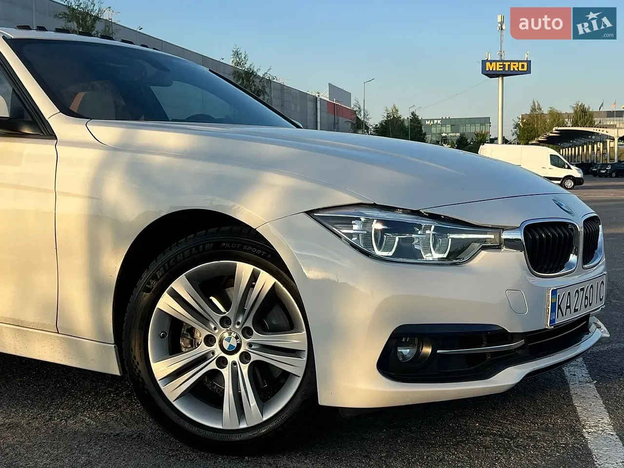 BMW 3 Series 2015 photo 2