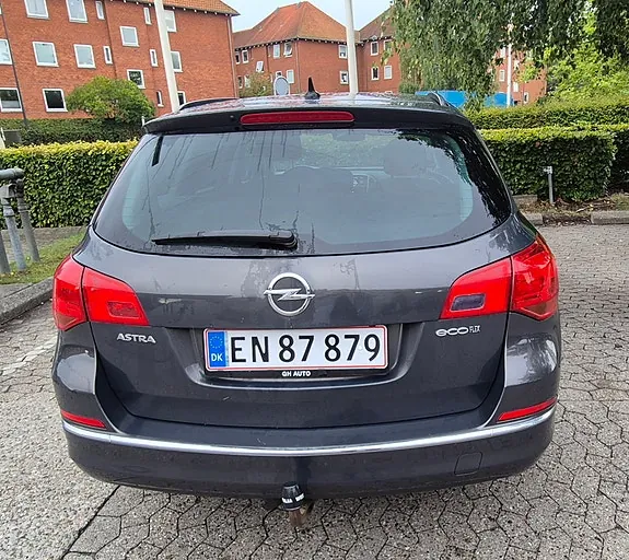 Opel Astra 2015 photo 5