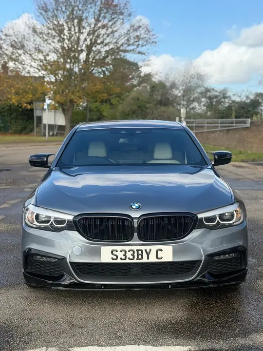 BMW 5 Series 2019 photo 2
