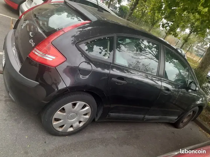 Citroen C4 2007 photo 3