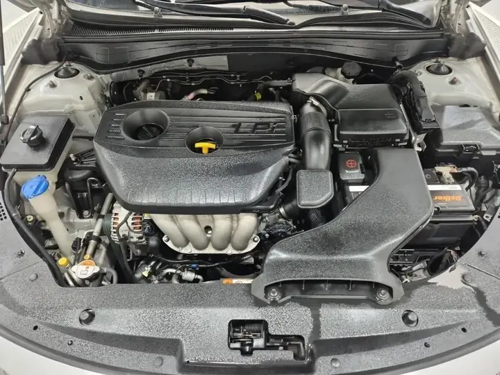 Kia K5 2016 photo 5