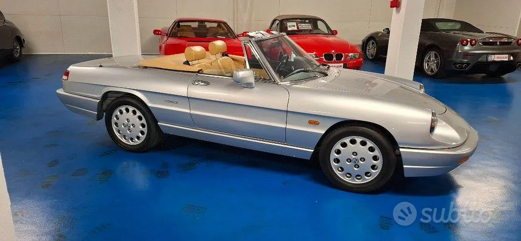 Alfa Romeo Spider 1992 photo 2