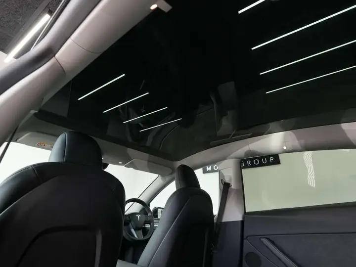 Tesla Model Y 2022 photo 3