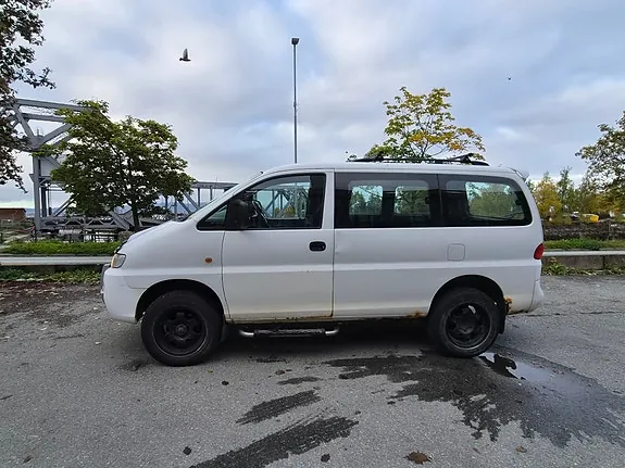 Hyundai H1 2004 photo 3