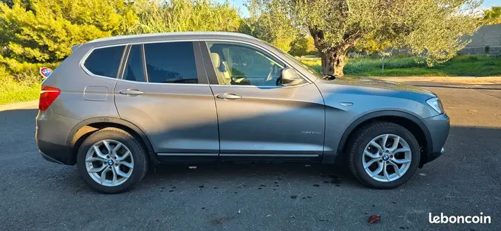BMW X3 2011 photo 2