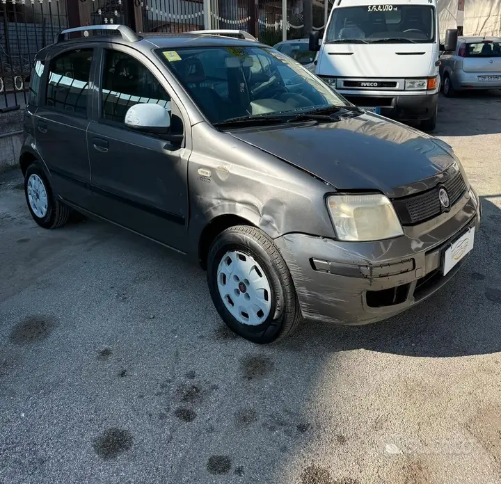 Fiat Panda 2011 photo 2