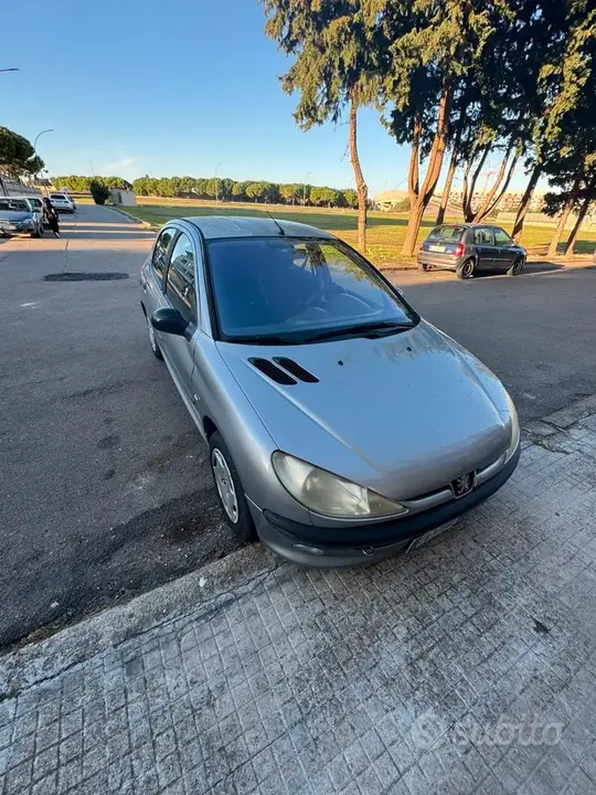 Peugeot 206 2002 photo 4
