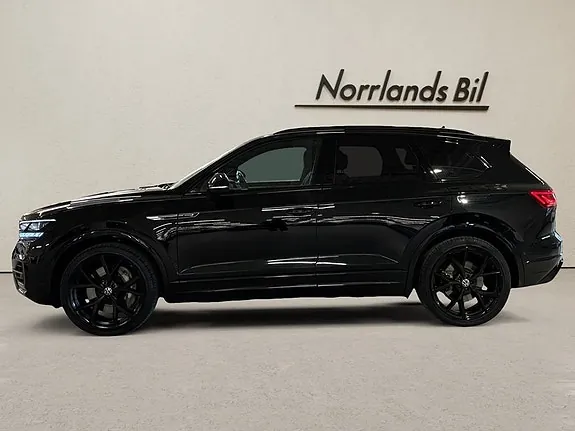 Volkswagen Touareg 2023 photo 2