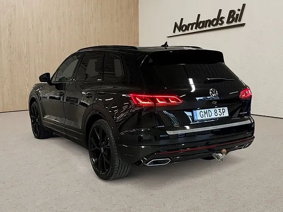 Volkswagen Touareg 2023 photo 3