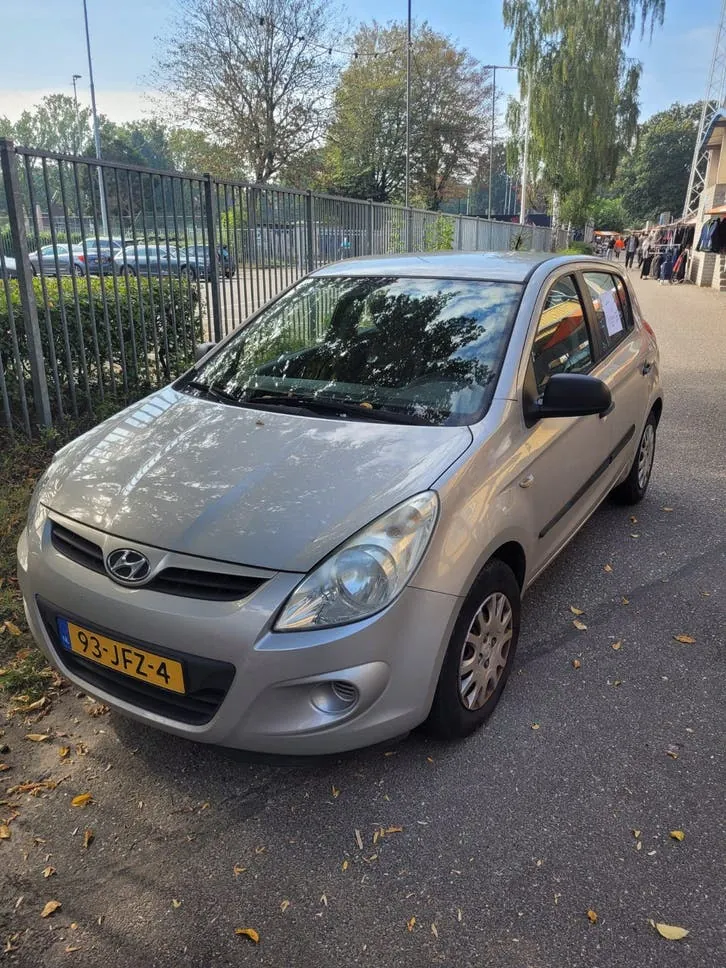Hyundai I20
