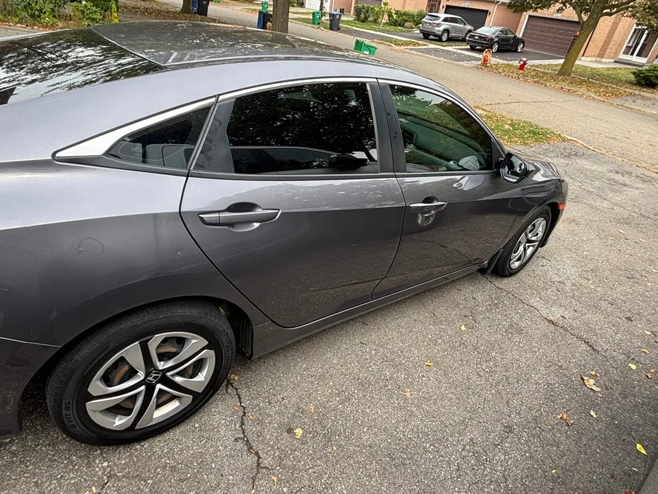 Honda Civic 2018 photo 5