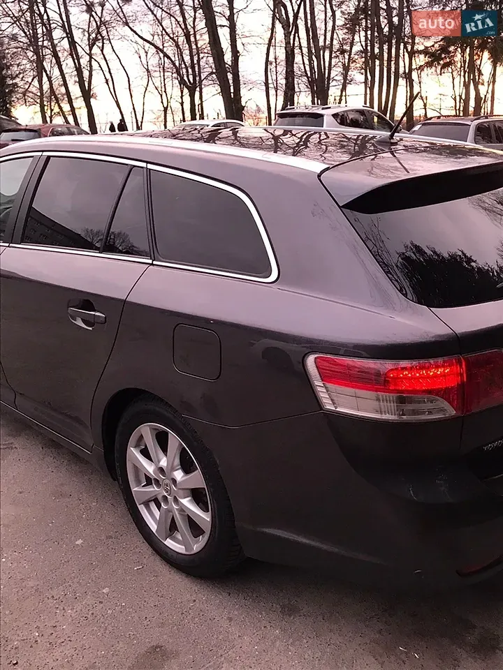 Toyota Avensis 2009 photo 4