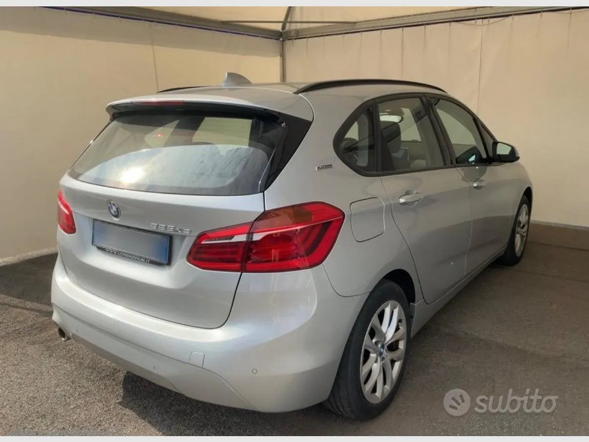 BMW 225Xe Active Tourer 2019 photo 4