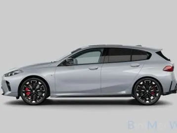 BMW 1 Series 2026 photo 2