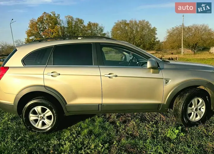 Chevrolet Captiva 2009 photo 5