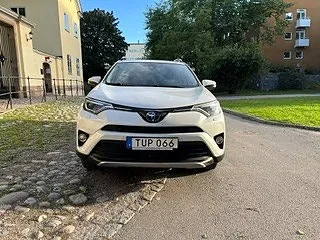 Toyota Rav4 2018 photo 3