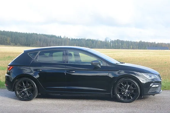 Seat Leon 2020 photo 3