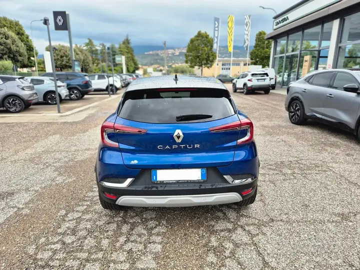 Renault Captur 2023 photo 5