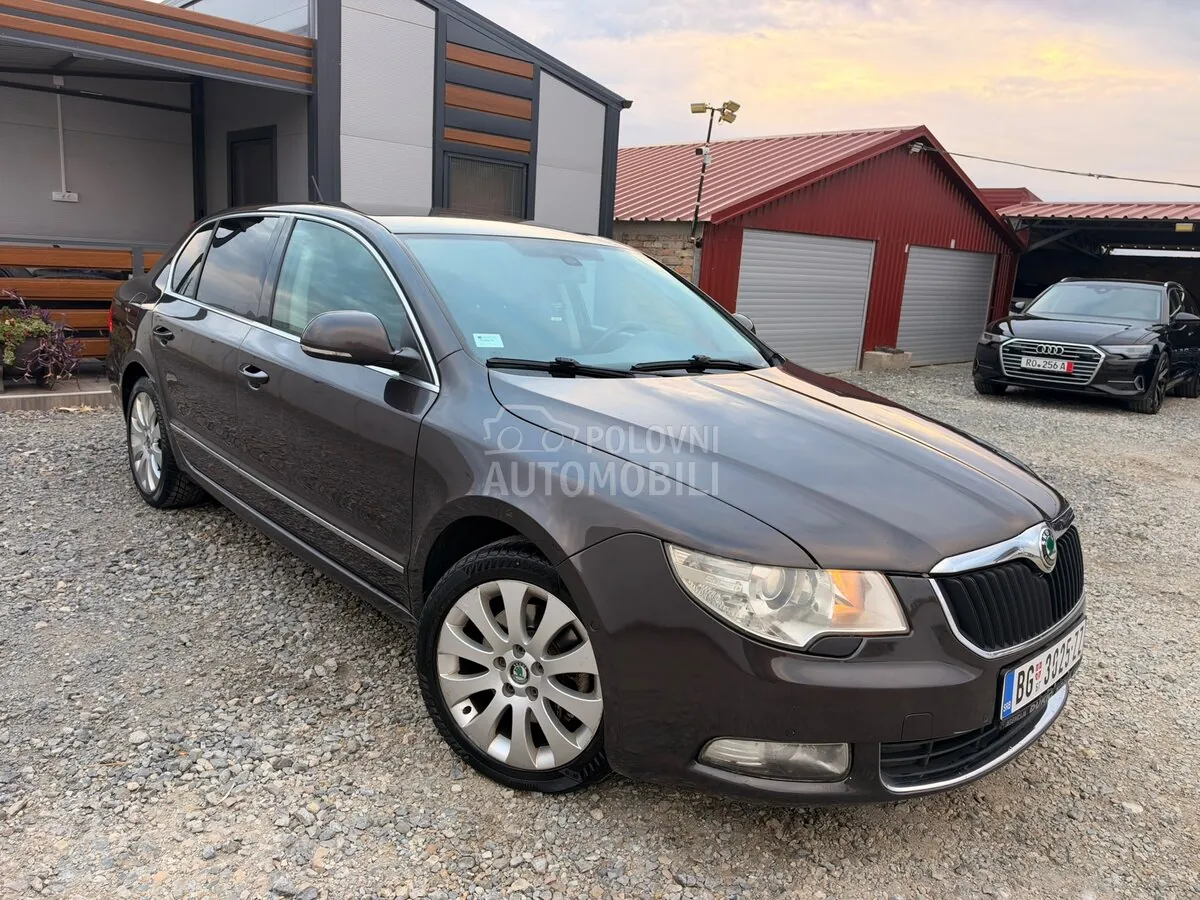Skoda Superb 2008 photo 2