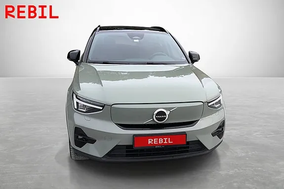 Volvo Xc40 2023 photo 2