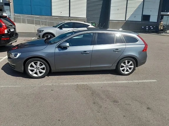 Volvo V60 2017 photo 3