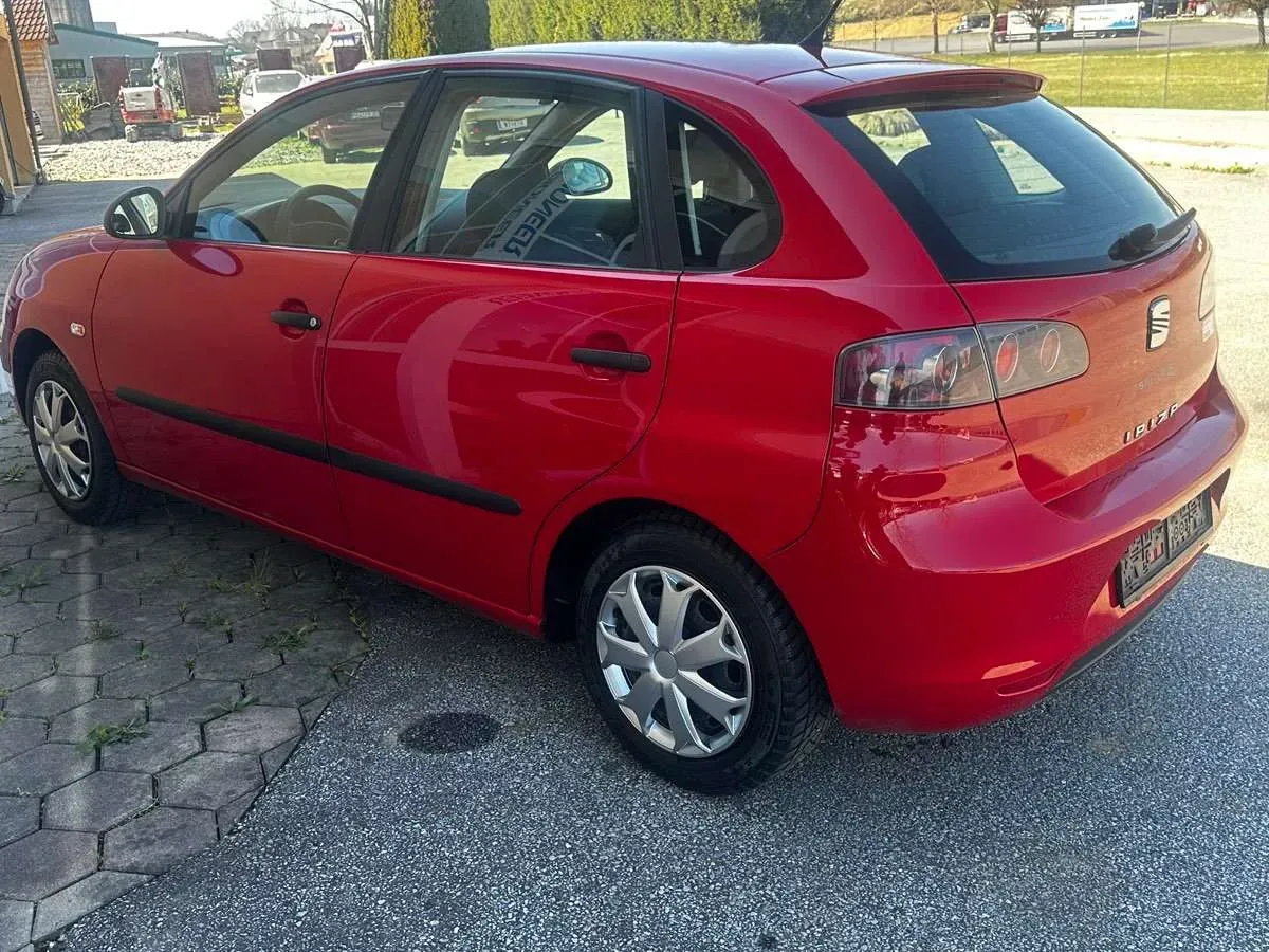 Seat Ibiza 2007 photo 3