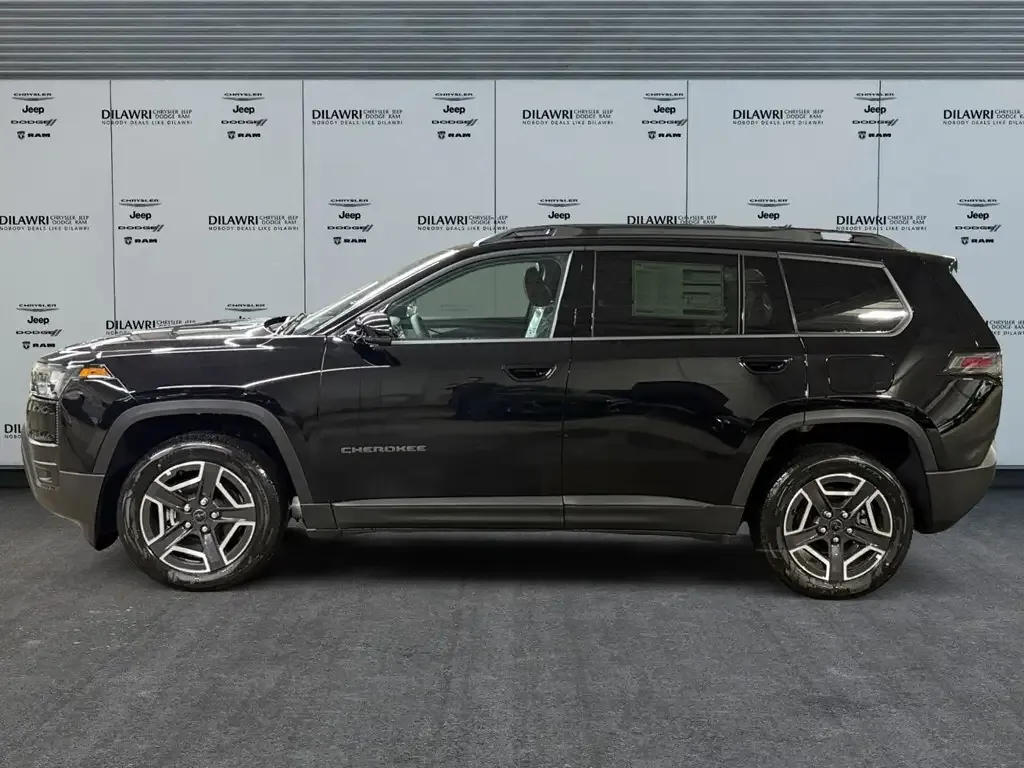 Jeep Cherokee 2026 photo 2
