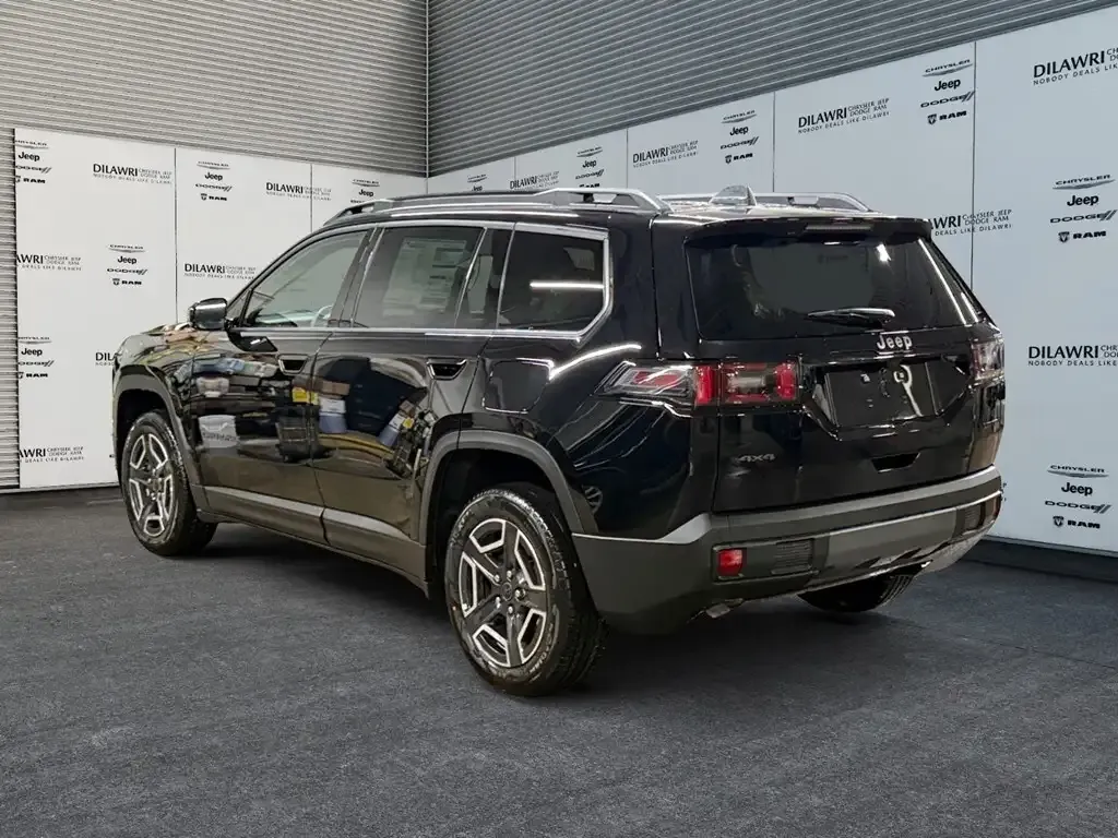 Jeep Cherokee 2026 photo 3