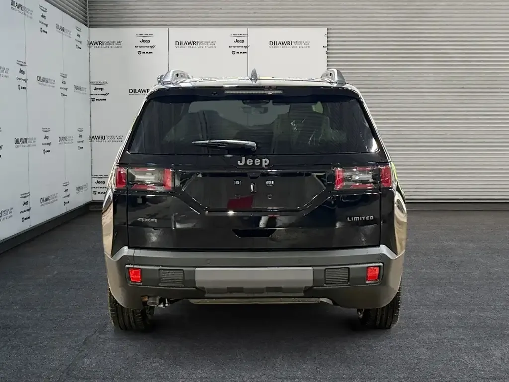 Jeep Cherokee 2026 photo 4