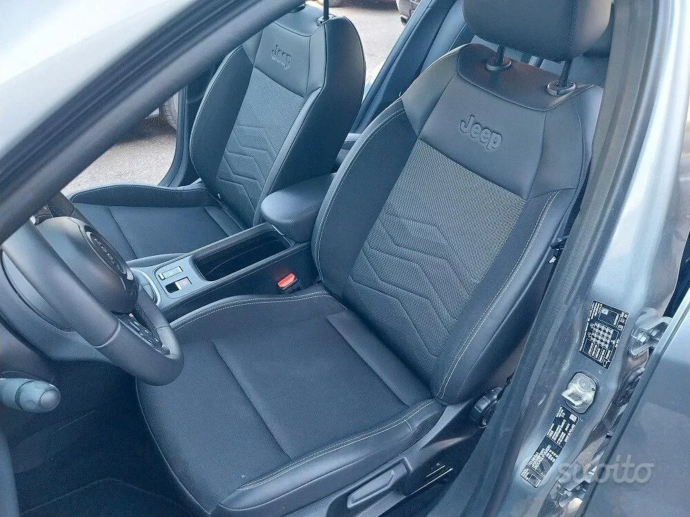 Jeep Avenger 2023 photo 2