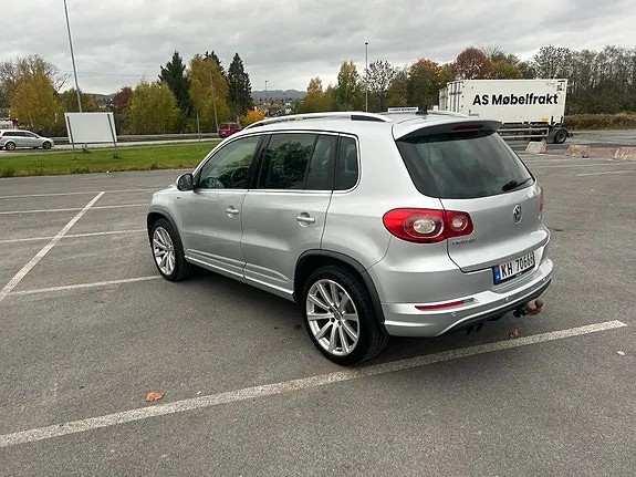 Volkswagen Tiguan 2010 photo 2