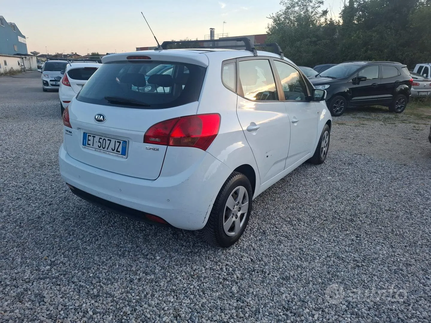 Kia Venga 2014 photo 5