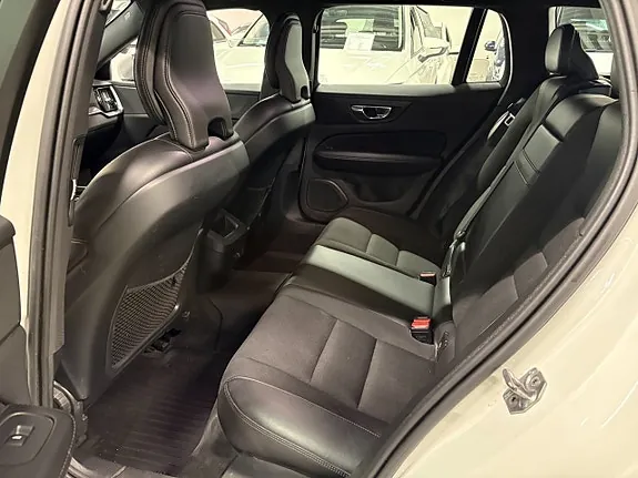 Volvo V60 2020 photo 5