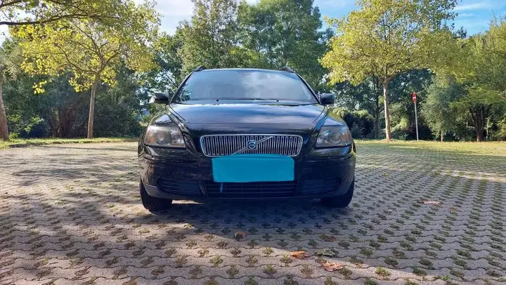 Volvo V50
