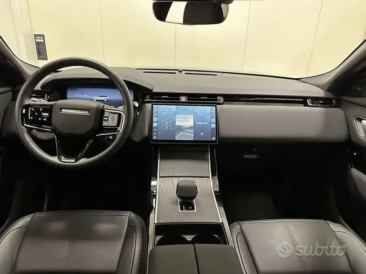 Land Rover Velar 2025 photo 4